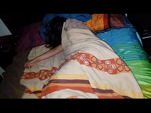 ❤️ Anak tiri memarahi ibu tirinya semasa dia tidur. ️ Lucah dubur di lucah ms.sexvideogif.ru
